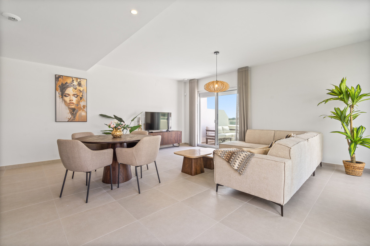 2 Bed Apartment for sale in Estepona Costa Del Sol, Málaga, Spain