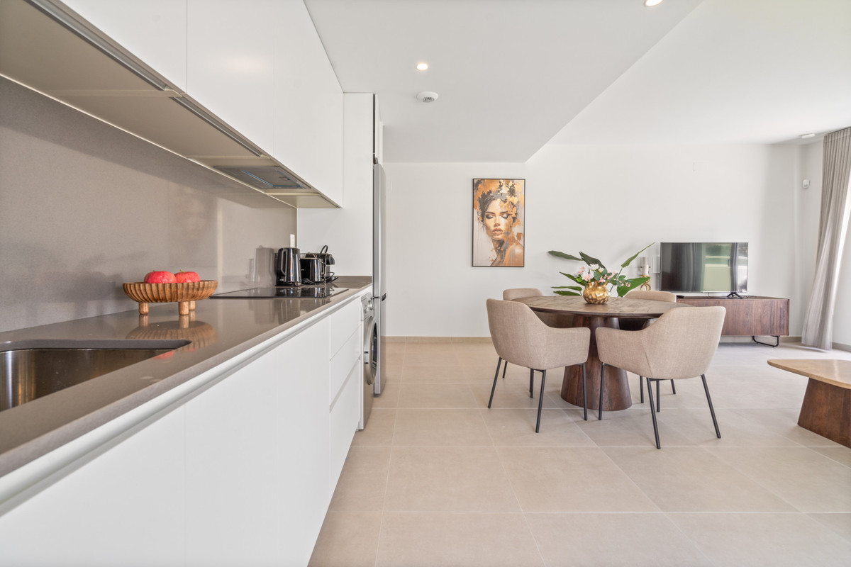 2 Bed Apartment for sale in Estepona Costa Del Sol, Málaga, Spain
