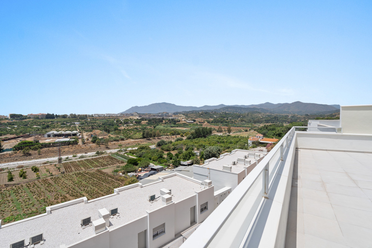 2 Bed Apartment for sale in Estepona Costa Del Sol, Málaga, Spain