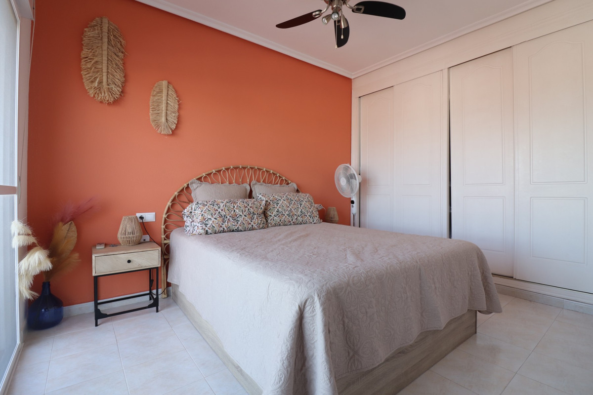 Se vende Villa - Chalet de 2 dormitorios en Costa Blanca, Alicante, España