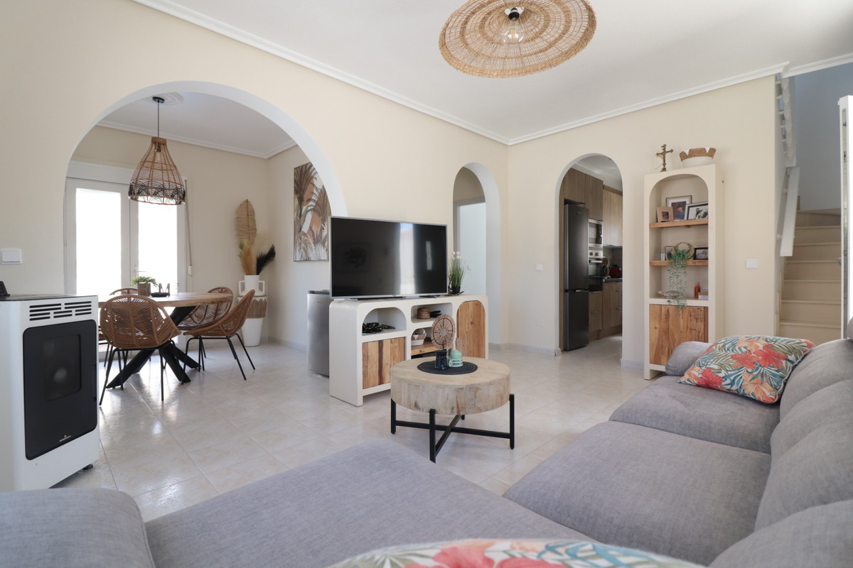 Se vende Villa - Chalet de 2 dormitorios en Costa Blanca, Alicante, España