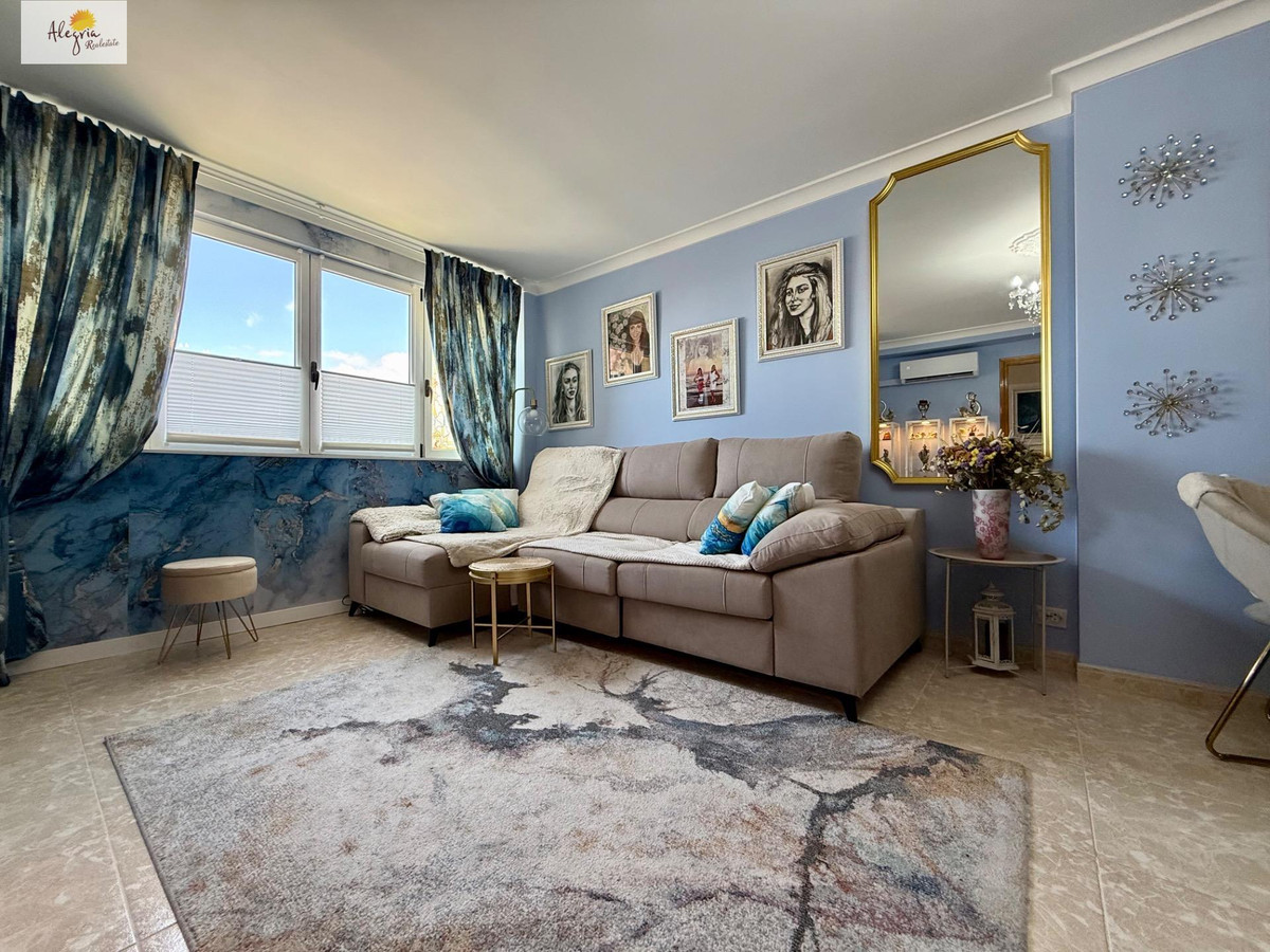 Se vende Apartamento Planta Media de 2 dormitorios en Costa Blanca, Alicante, España
