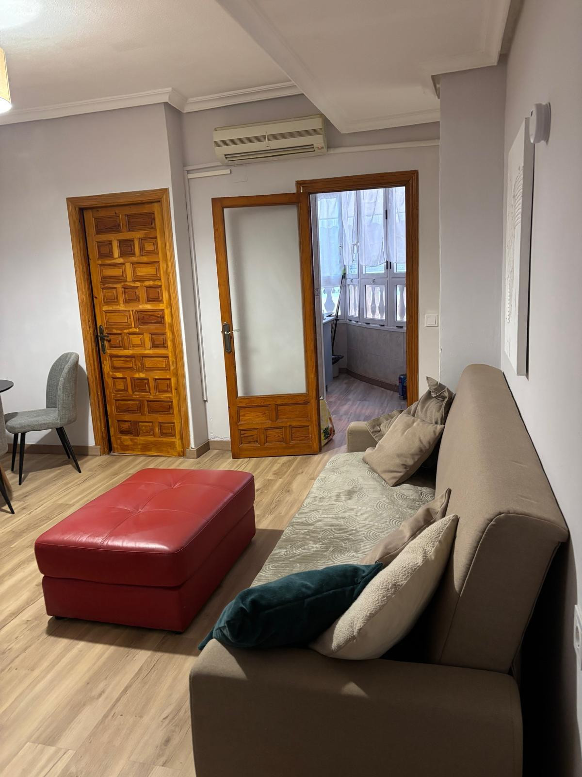 Se vende Apartamento Planta Media de 2 dormitorios en Costa Blanca, Alicante, España
