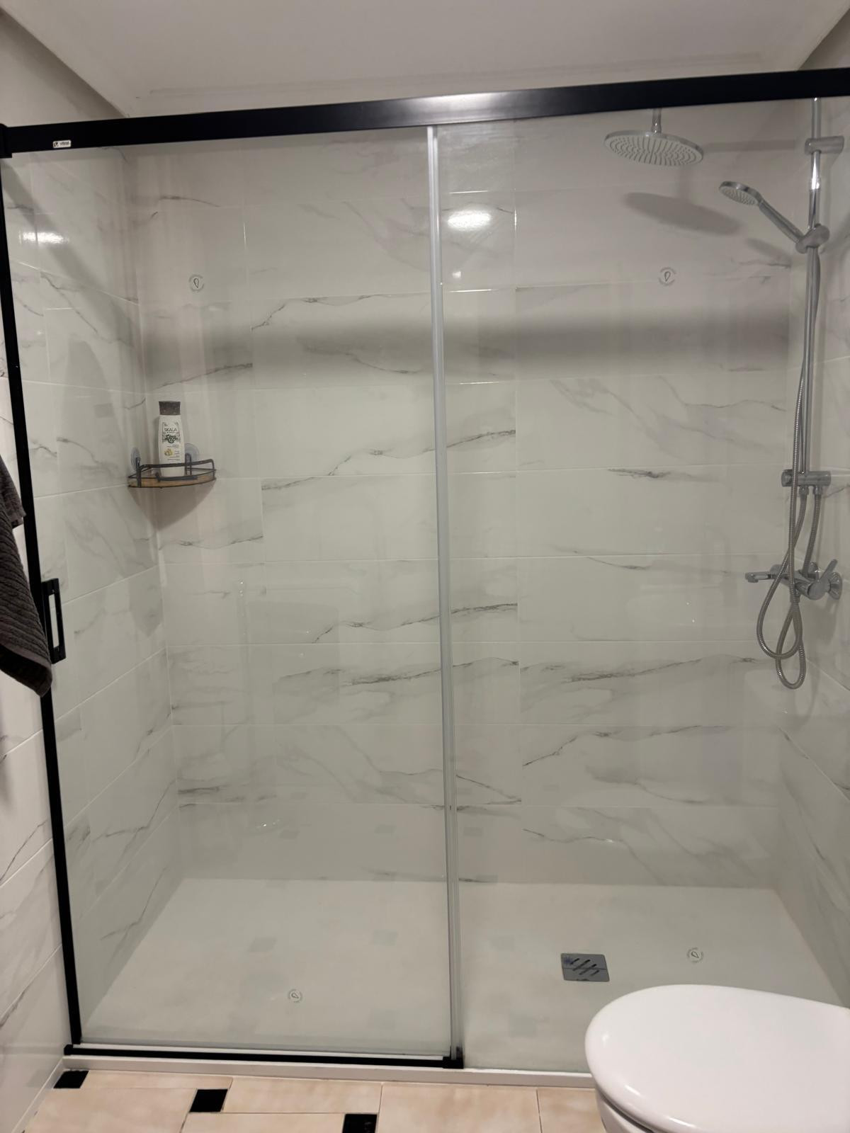 Se vende Apartamento Planta Media de 2 dormitorios en Costa Blanca, Alicante, España