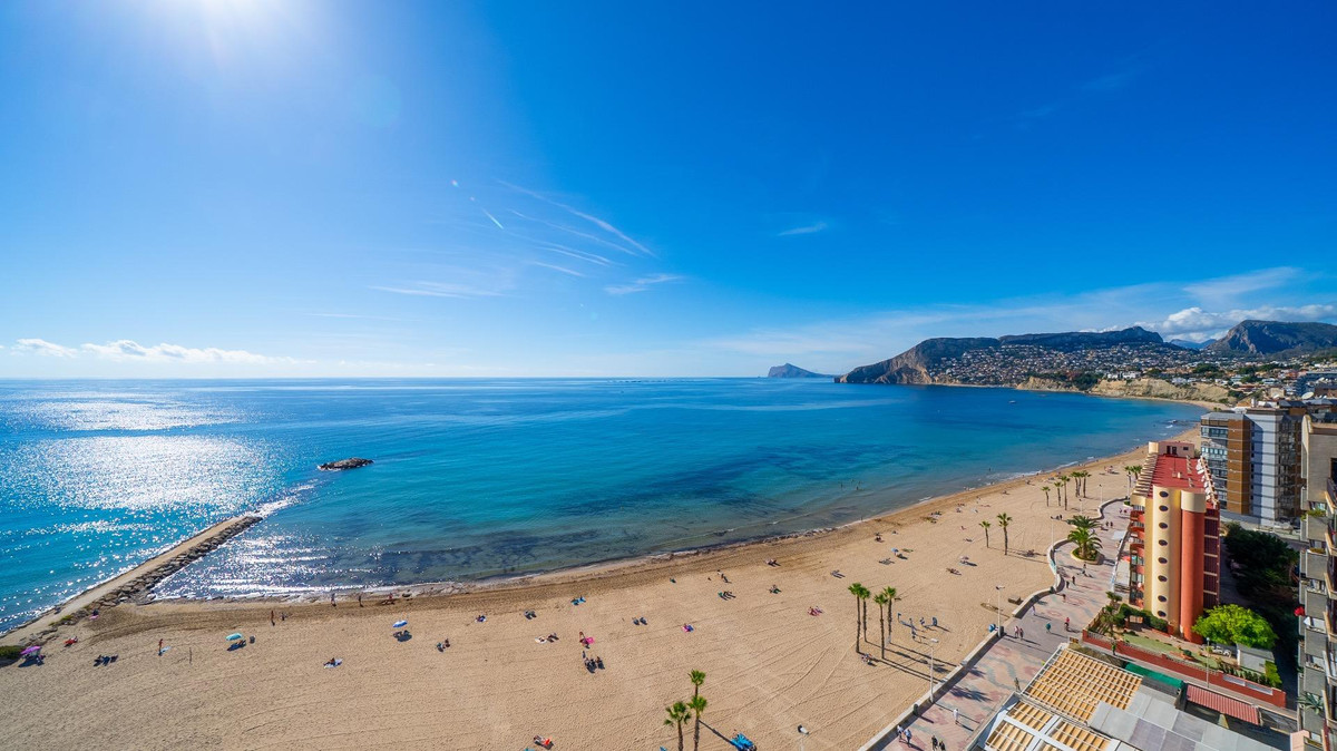 4 Bed Apartment for sale in Calpe Costa Blanca, Alicante, Spain