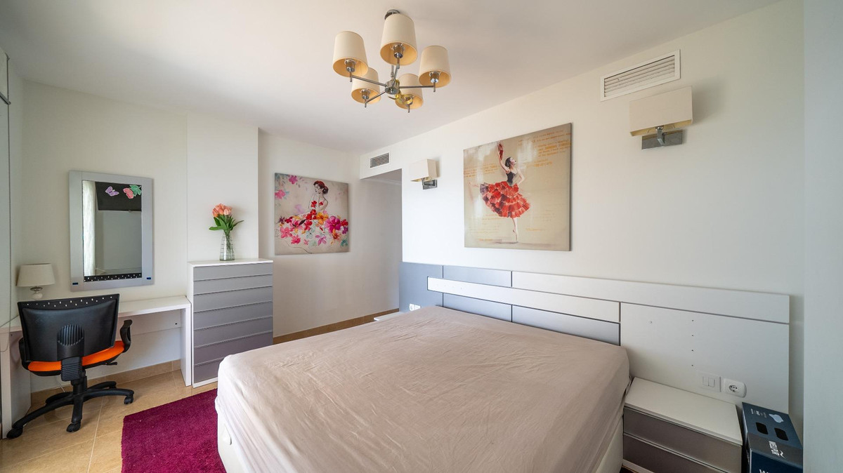 4 Bed Apartment for sale in Calpe Costa Blanca, Alicante, Spain