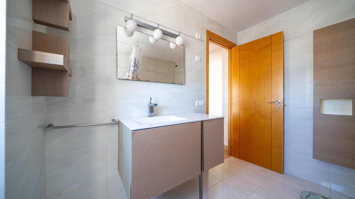 4 Bed Apartment for sale in Calpe Costa Blanca, Alicante, Spain