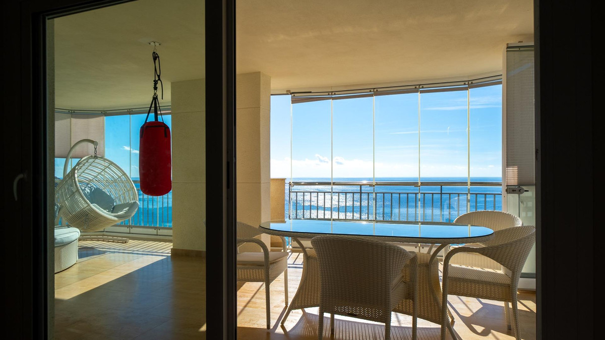 4 Bed Apartment for sale in Calpe Costa Blanca, Alicante, Spain