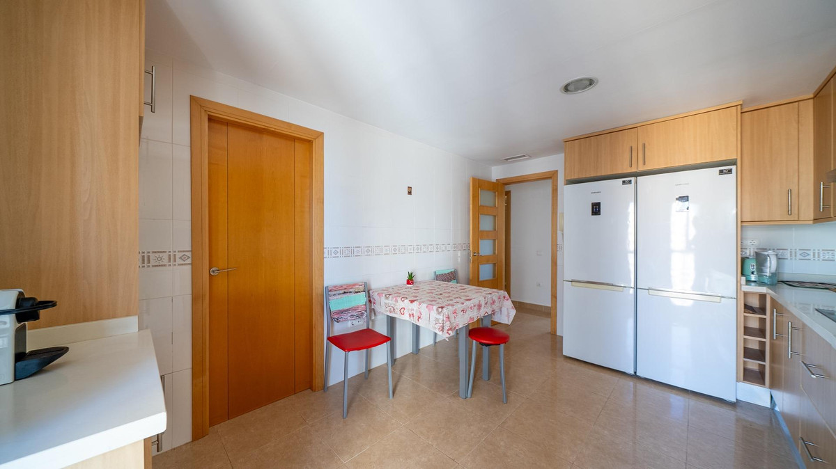 4 Bed Apartment for sale in Calpe Costa Blanca, Alicante, Spain