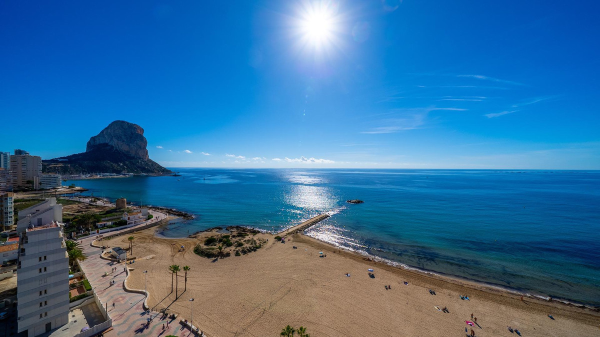 4 Bed Apartment for sale in Calpe Costa Blanca, Alicante, Spain