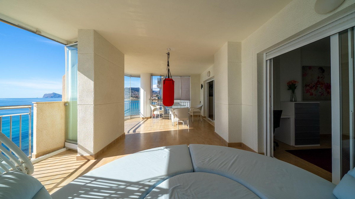 4 Bed Apartment for sale in Calpe Costa Blanca, Alicante, Spain