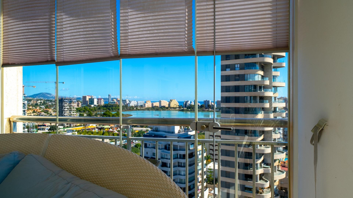 4 Bed Apartment for sale in Calpe Costa Blanca, Alicante, Spain