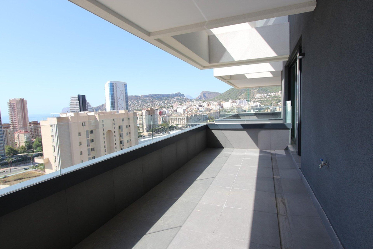 Se vende Apartamento Planta Media de 2 dormitorios en Costa Blanca, Alicante, España