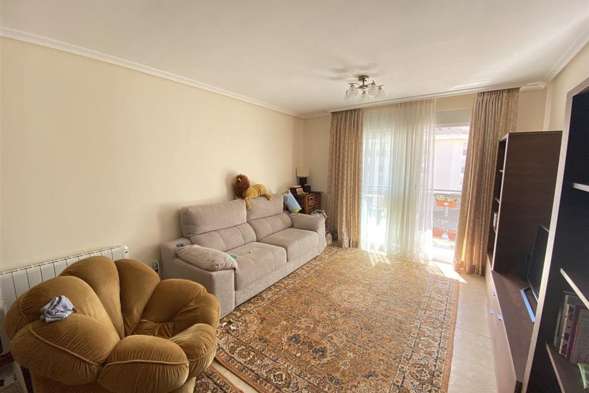Se vende Apartamento Planta Media de 4 dormitorios en Costa Blanca, Alicante, España