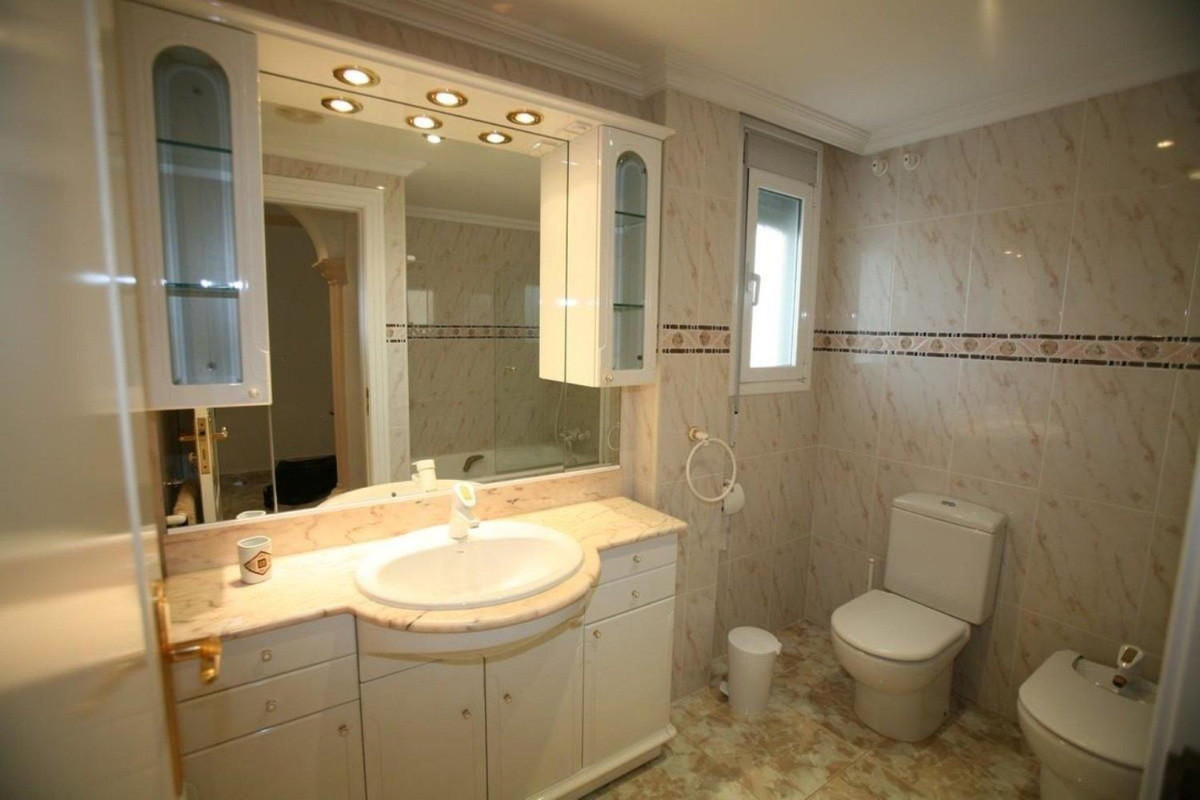 3 Bed Apartment for sale in Calpe Costa Blanca, Alicante, Spain