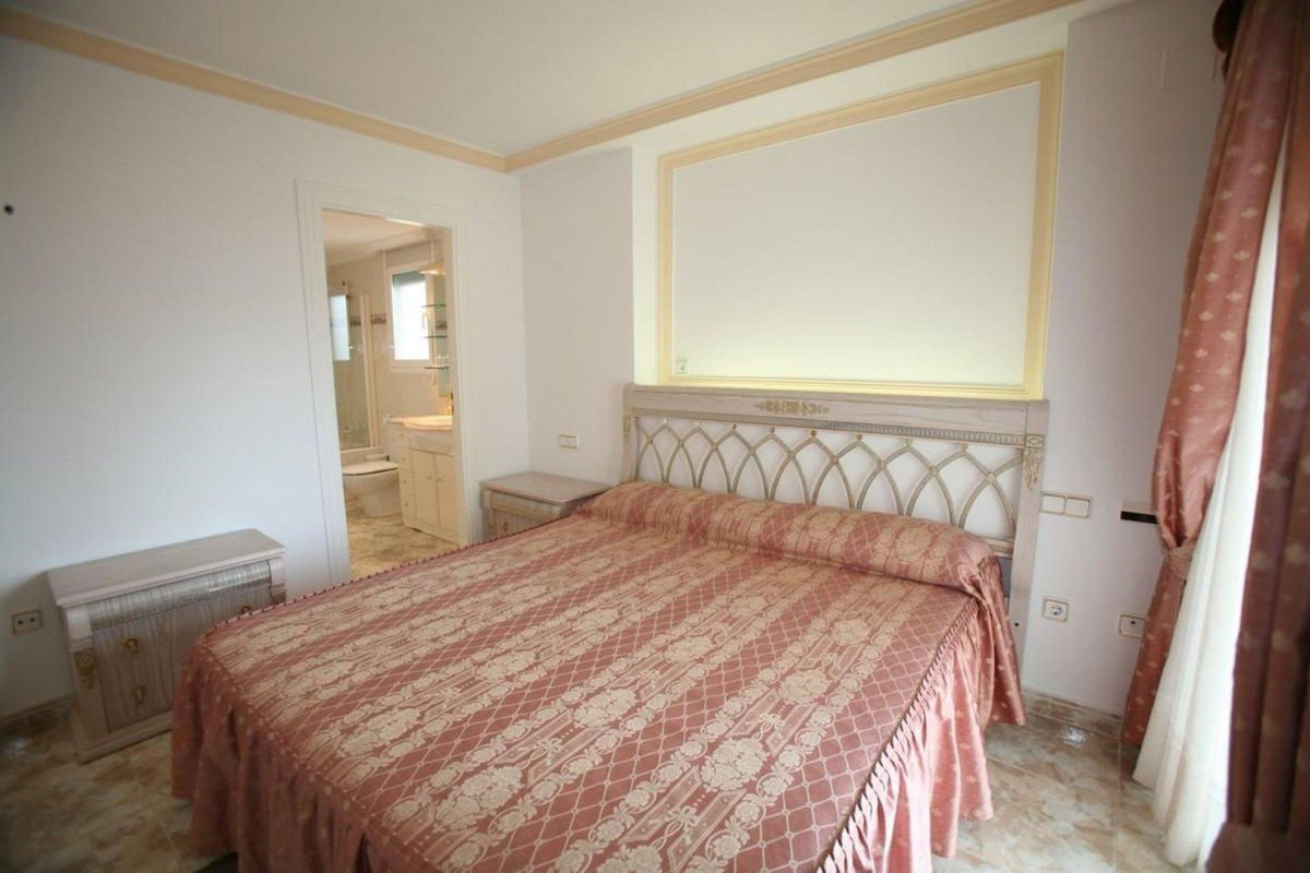 3 Bed Apartment for sale in Calpe Costa Blanca, Alicante, Spain