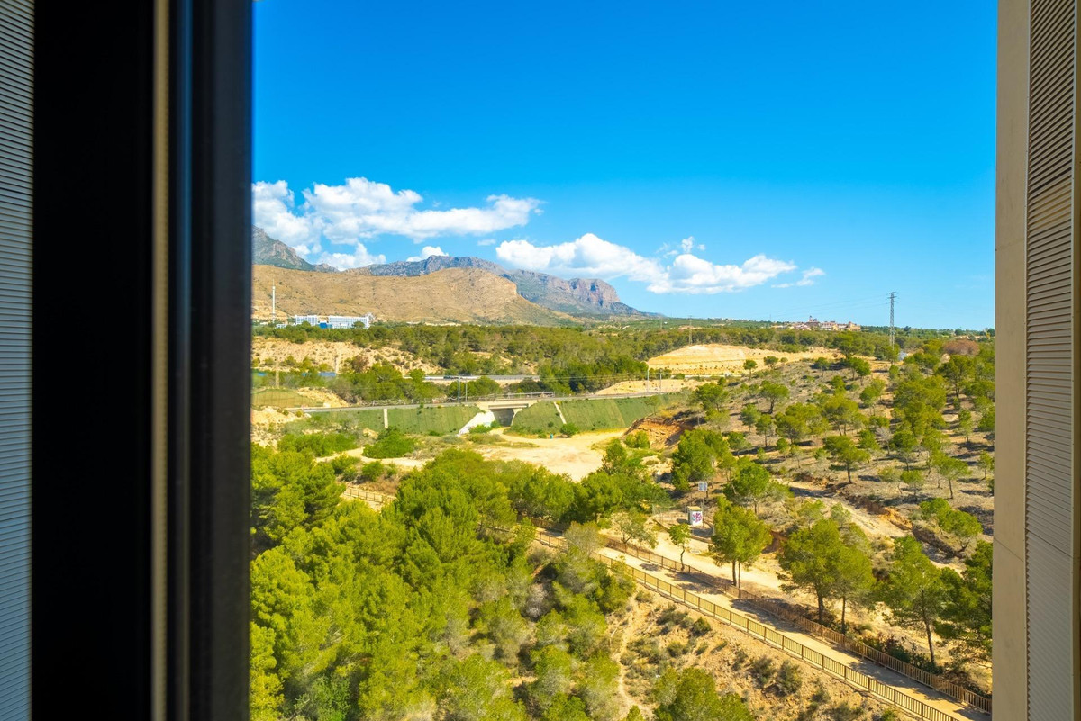 2 Bed Apartment for sale in Benidorm Costa Blanca, Alicante, Spain