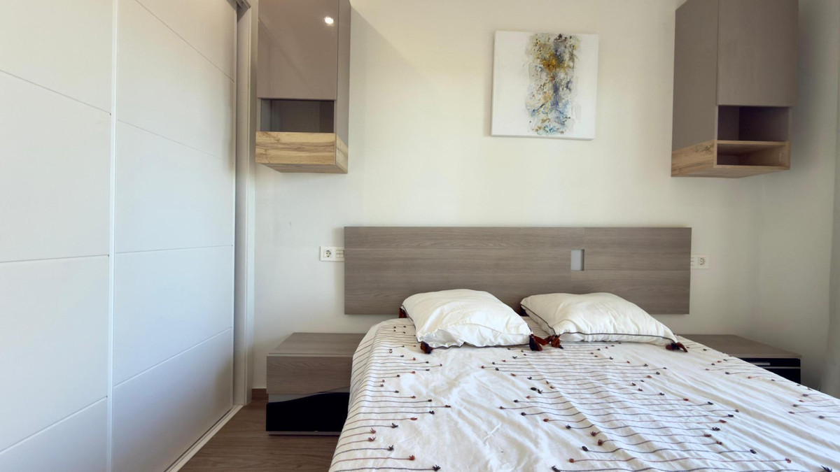 Se vende Apartamento Planta Media de 3 dormitorios en Costa Blanca, Alicante, España