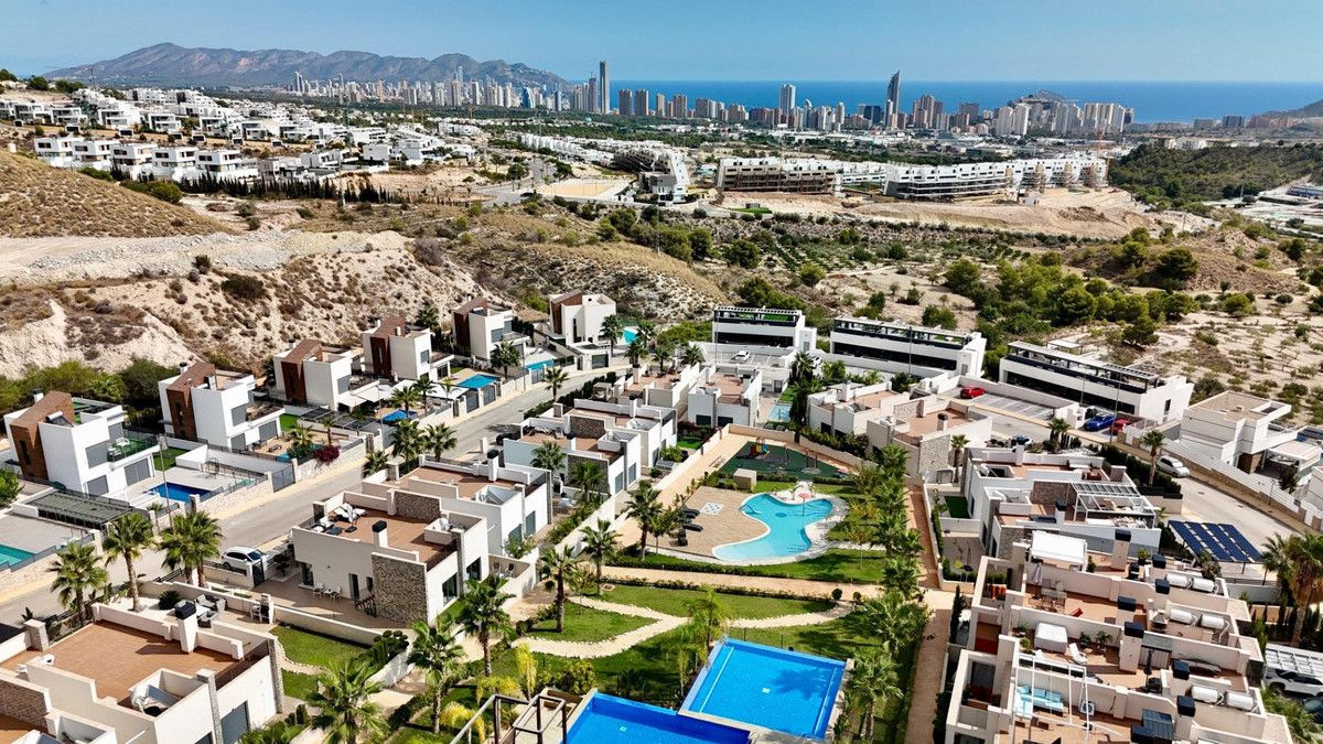 Se vende Apartamento Planta Media de 3 dormitorios en Costa Blanca, Alicante, España