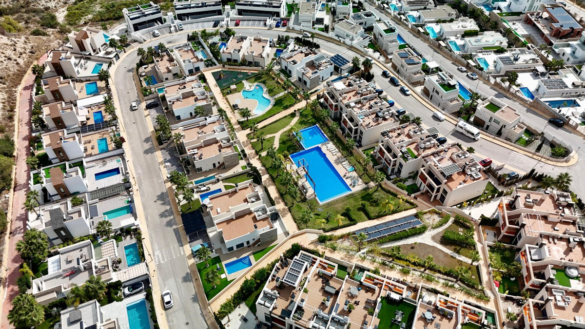 Se vende Apartamento Planta Media de 3 dormitorios en Costa Blanca, Alicante, España