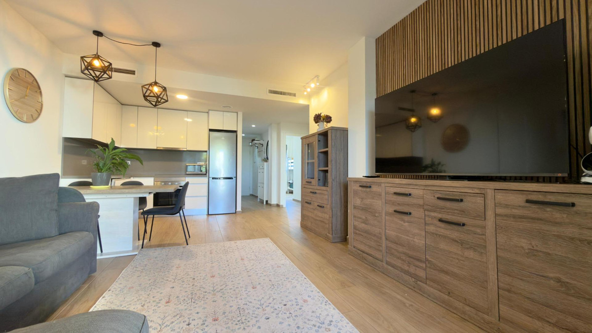 Se vende Apartamento Planta Media de 3 dormitorios en Costa Blanca, Alicante, España