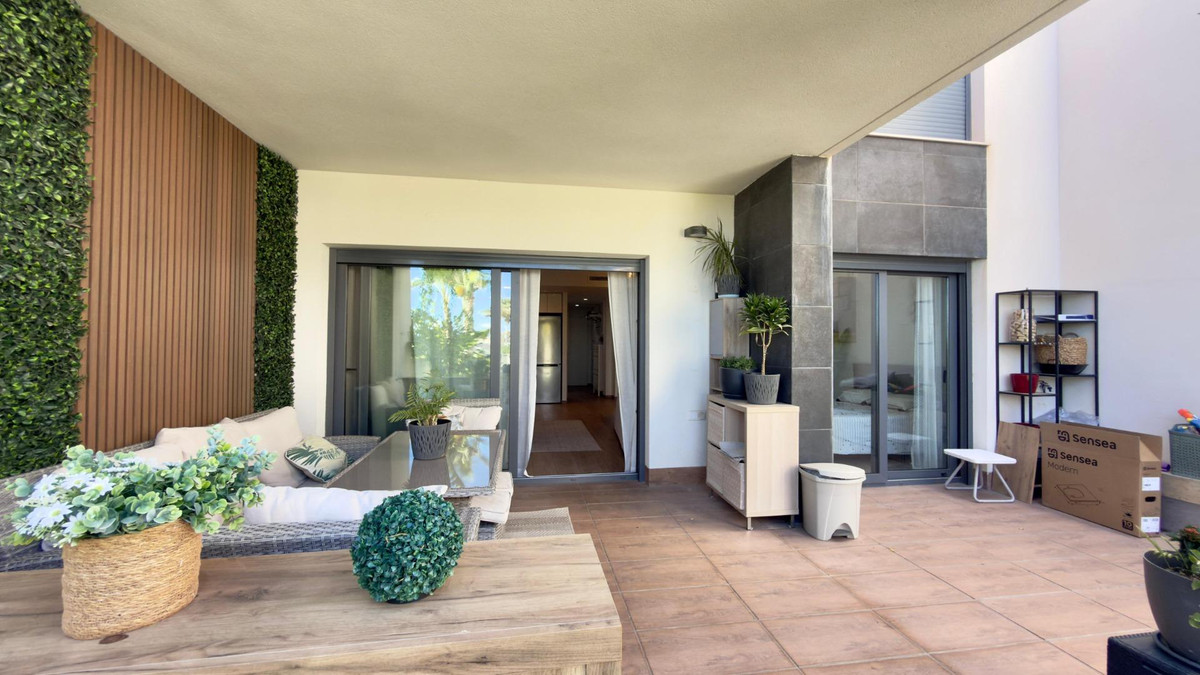 Se vende Apartamento Planta Media de 3 dormitorios en Costa Blanca, Alicante, España