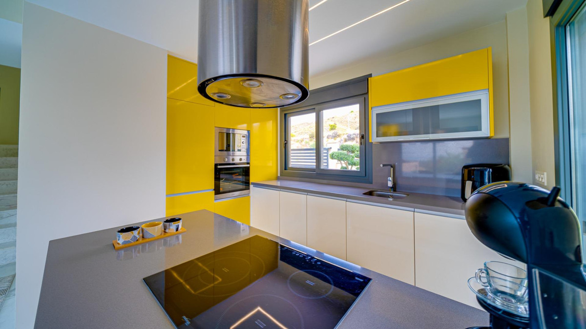 Se vende Bungalow de 3 dormitorios en Costa Blanca, Alicante, España