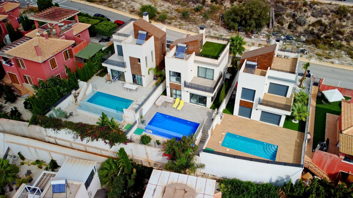 Se vende Bungalow de 3 dormitorios en Costa Blanca, Alicante, España