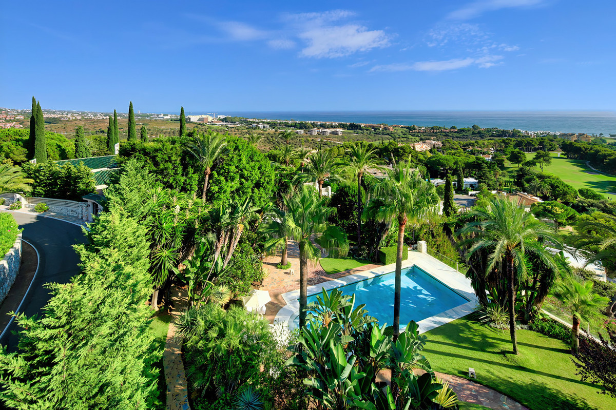 Se vende Villa - Chalet de 6 dormitorios en Costa Del Sol, Málaga, España