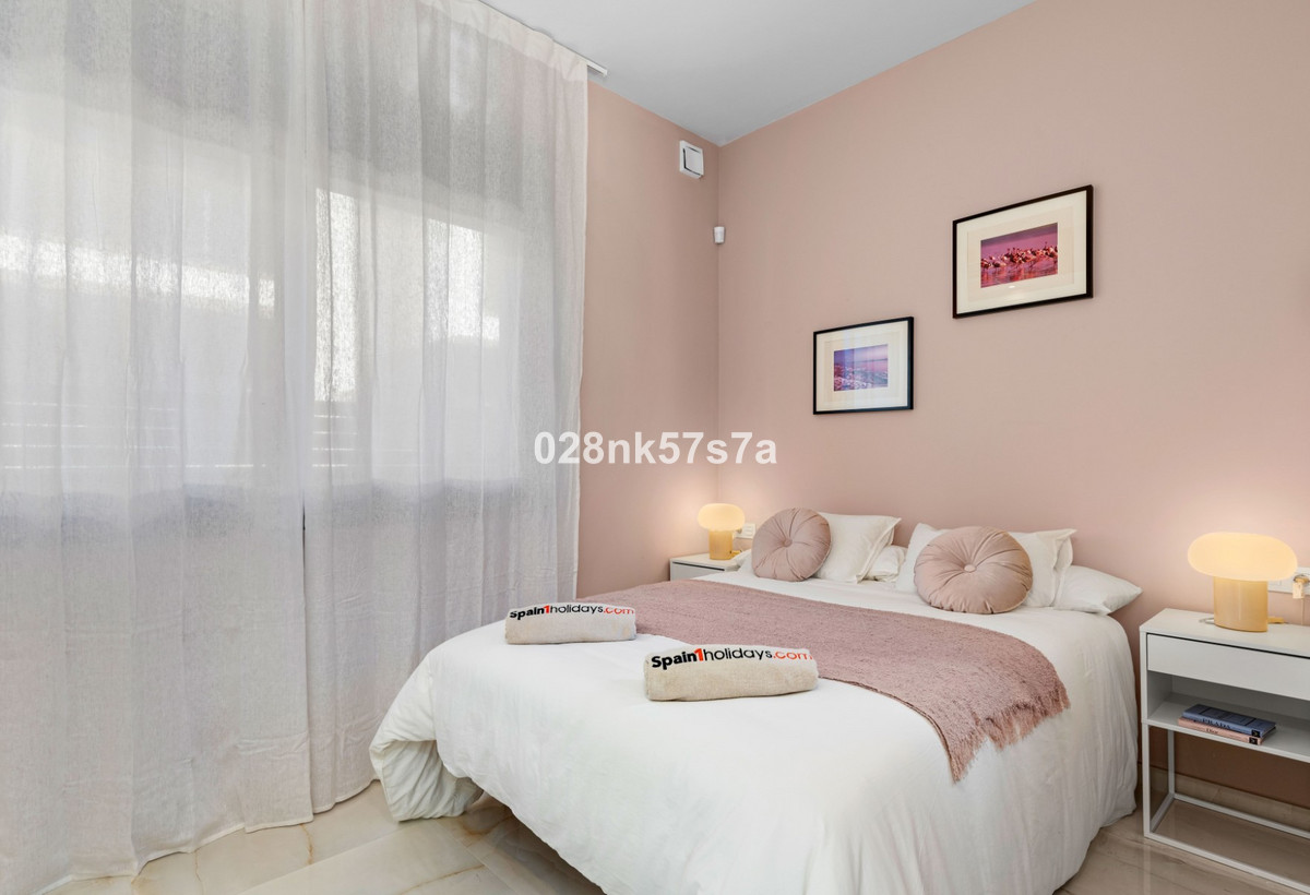 Se vende Villa - Chalet de 4 dormitorios en Costa Blanca, Alicante, España