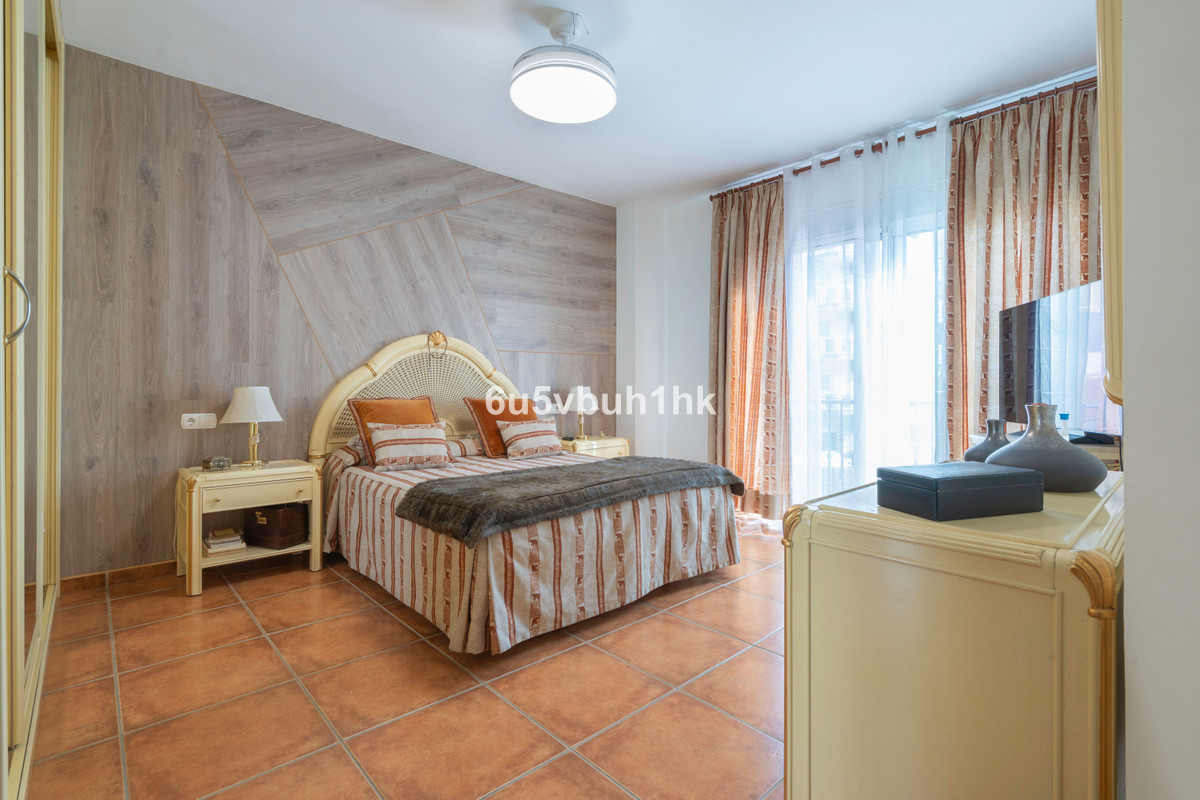 4 Bed Townhouse for sale in Fuengirola Costa Del Sol, Málaga, Spain