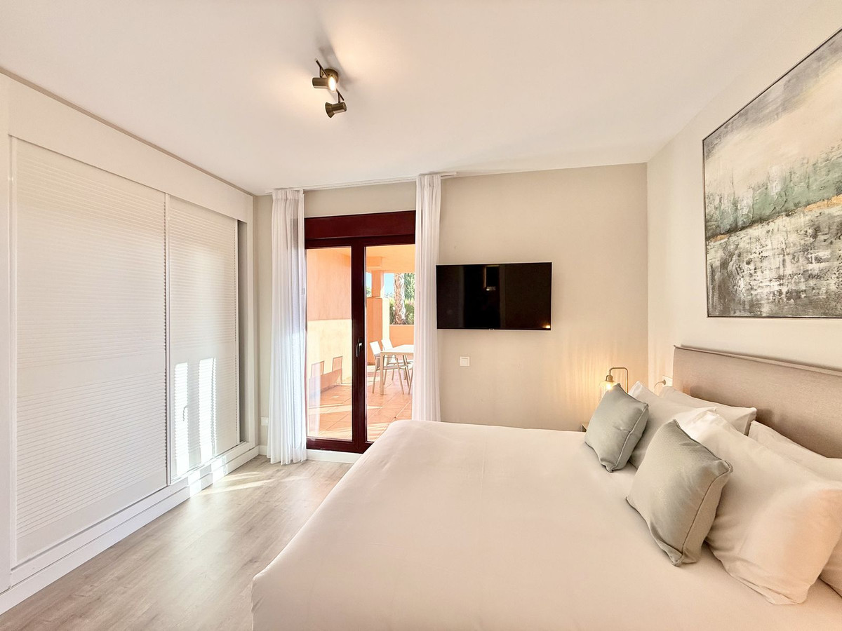 2 Bed Apartment for sale in Benahavís Costa Del Sol, Málaga, Spain