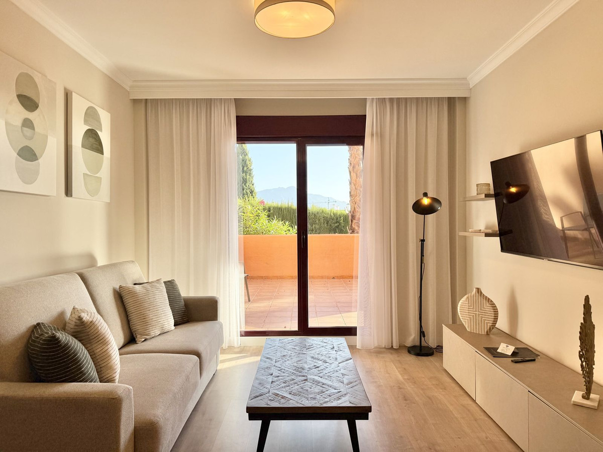 2 Bed Apartment for sale in Benahavís Costa Del Sol, Málaga, Spain