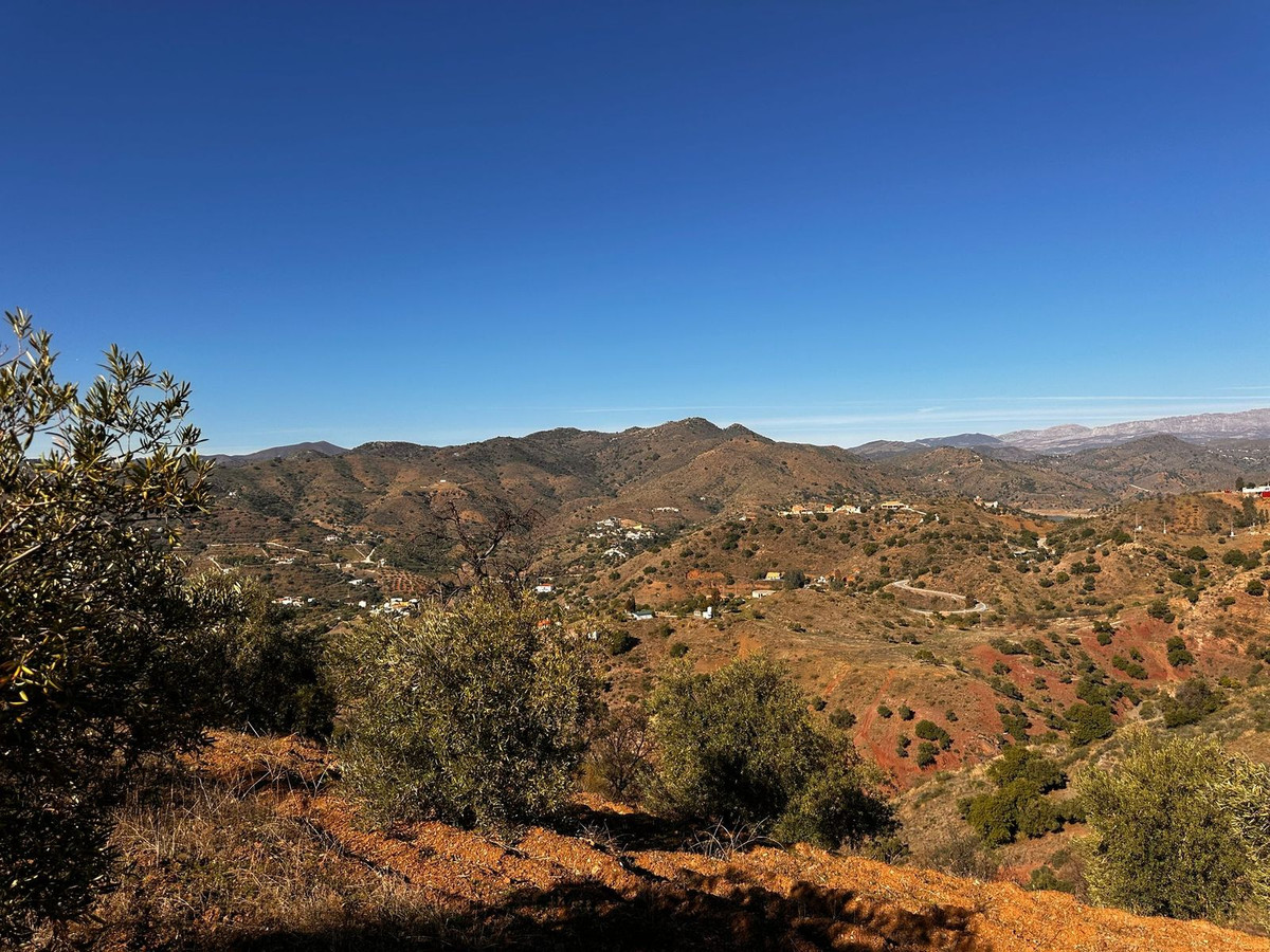 Se vende Terreno Rustico  en Costa Del Sol, Málaga, España