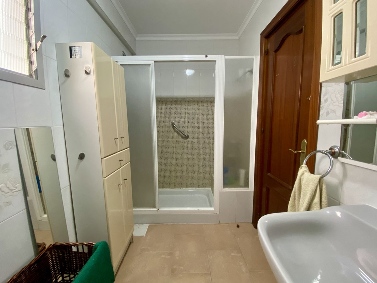 3 Bed Apartment for sale in Málaga Costa Del Sol, Málaga, Spain