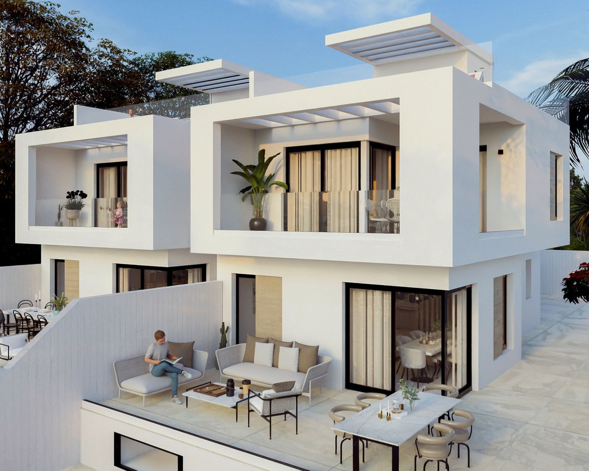 4 Bed Townhouse for sale in Nerja Costa Del Sol East, Málaga, Spain
