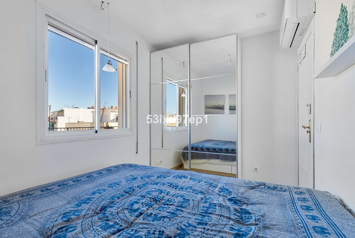 2 Bed Apartment for sale in Fuengirola Costa Del Sol, Málaga, Spain