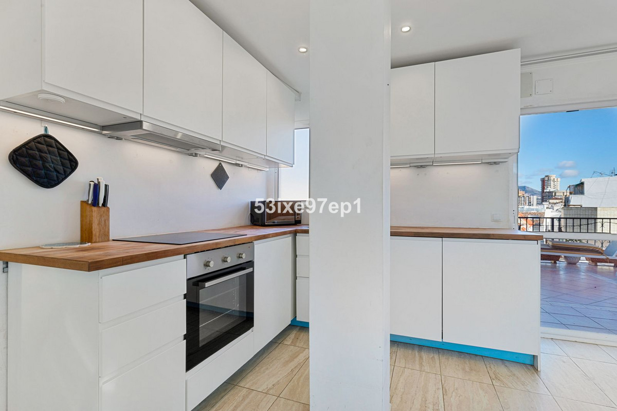 2 Bed Apartment for sale in Fuengirola Costa Del Sol, Málaga, Spain