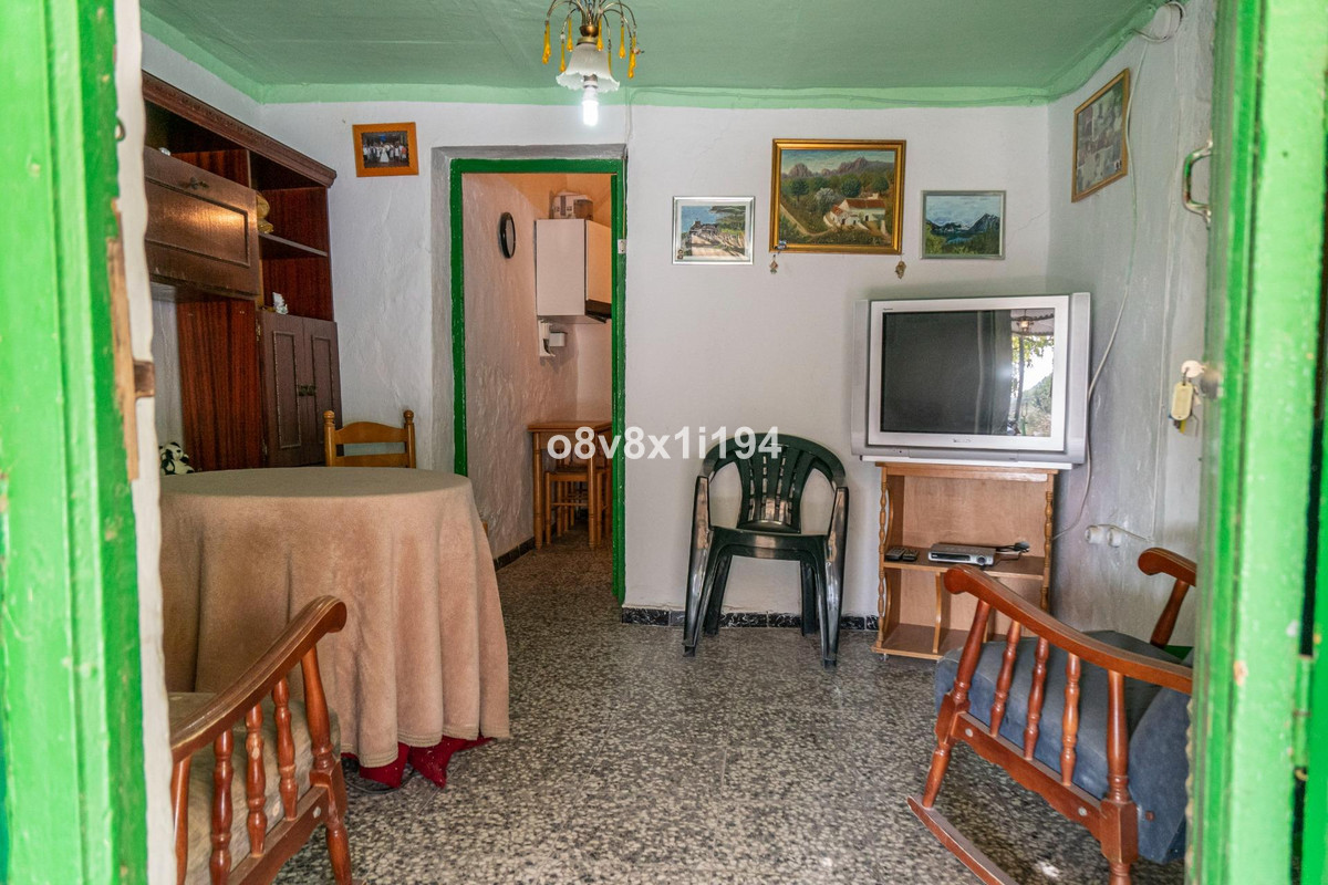 Se vende Finca - Cortijo de 4 dormitorios en Costa Del Sol, Málaga, España