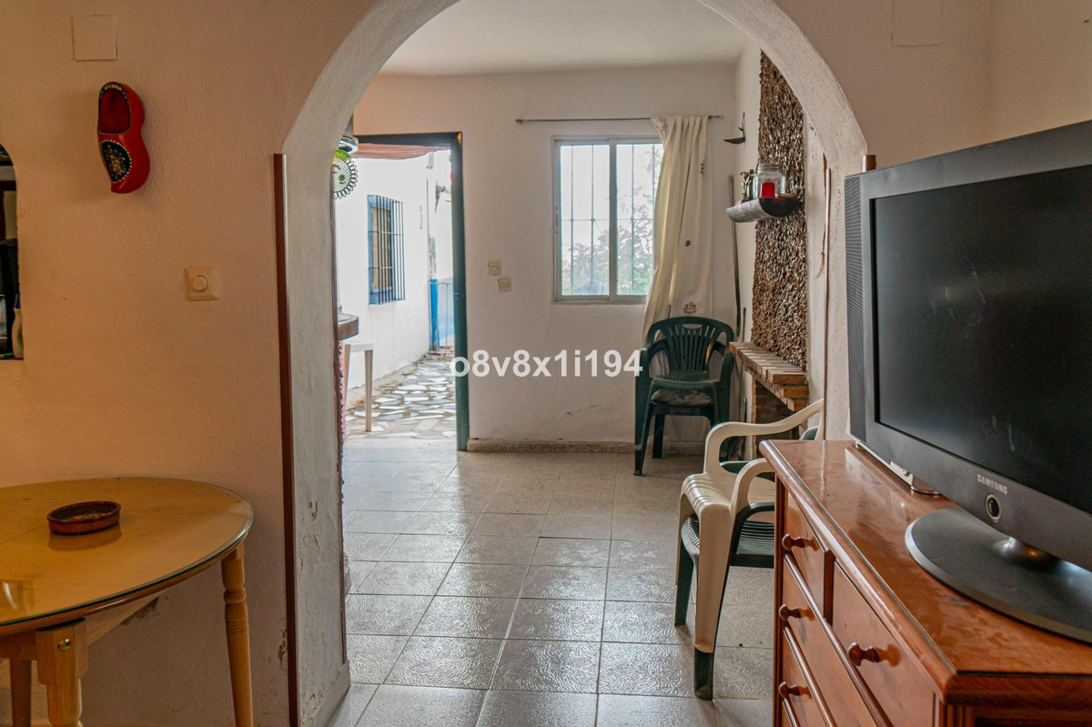 Se vende Finca - Cortijo de 4 dormitorios en Costa Del Sol, Málaga, España