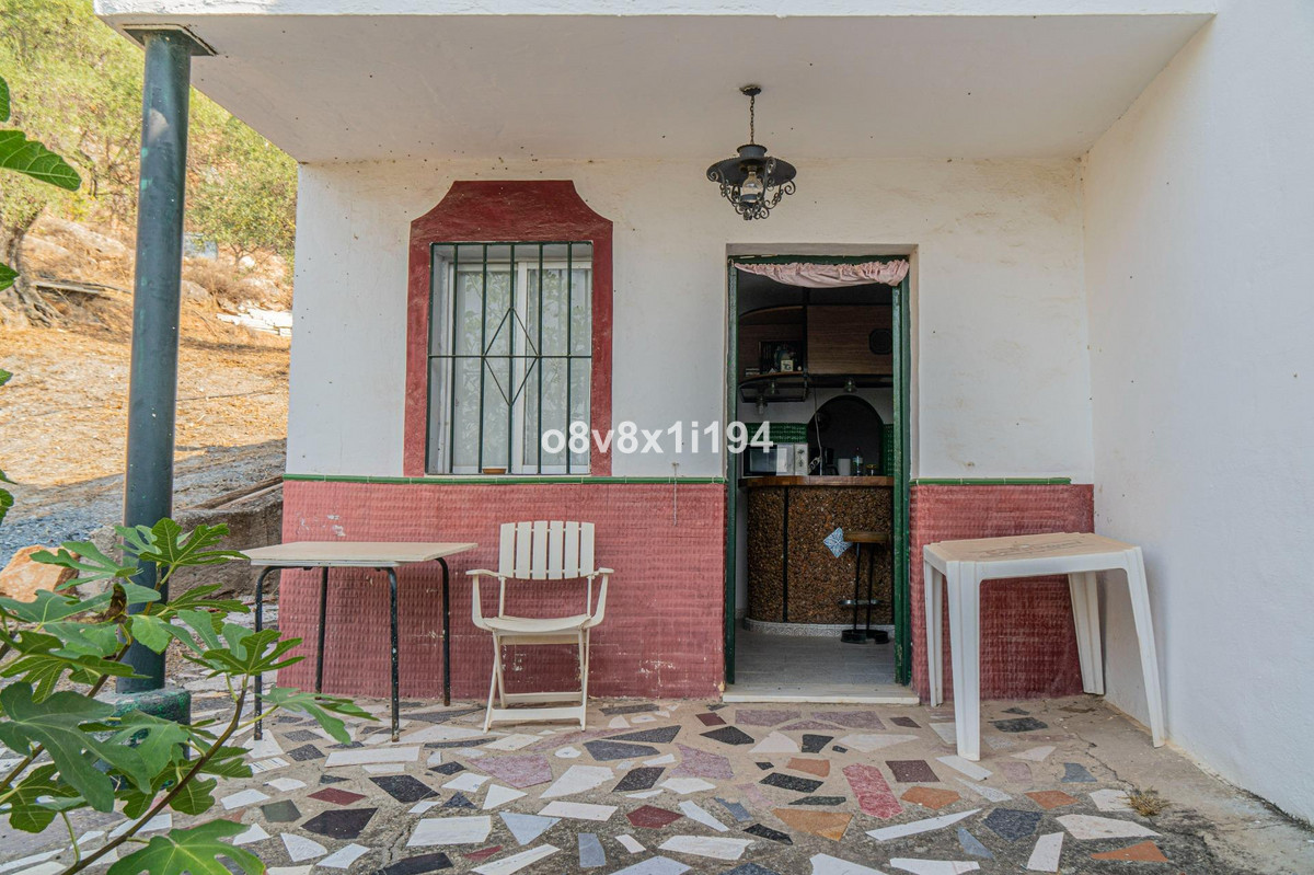 Se vende Finca - Cortijo de 4 dormitorios en Costa Del Sol, Málaga, España