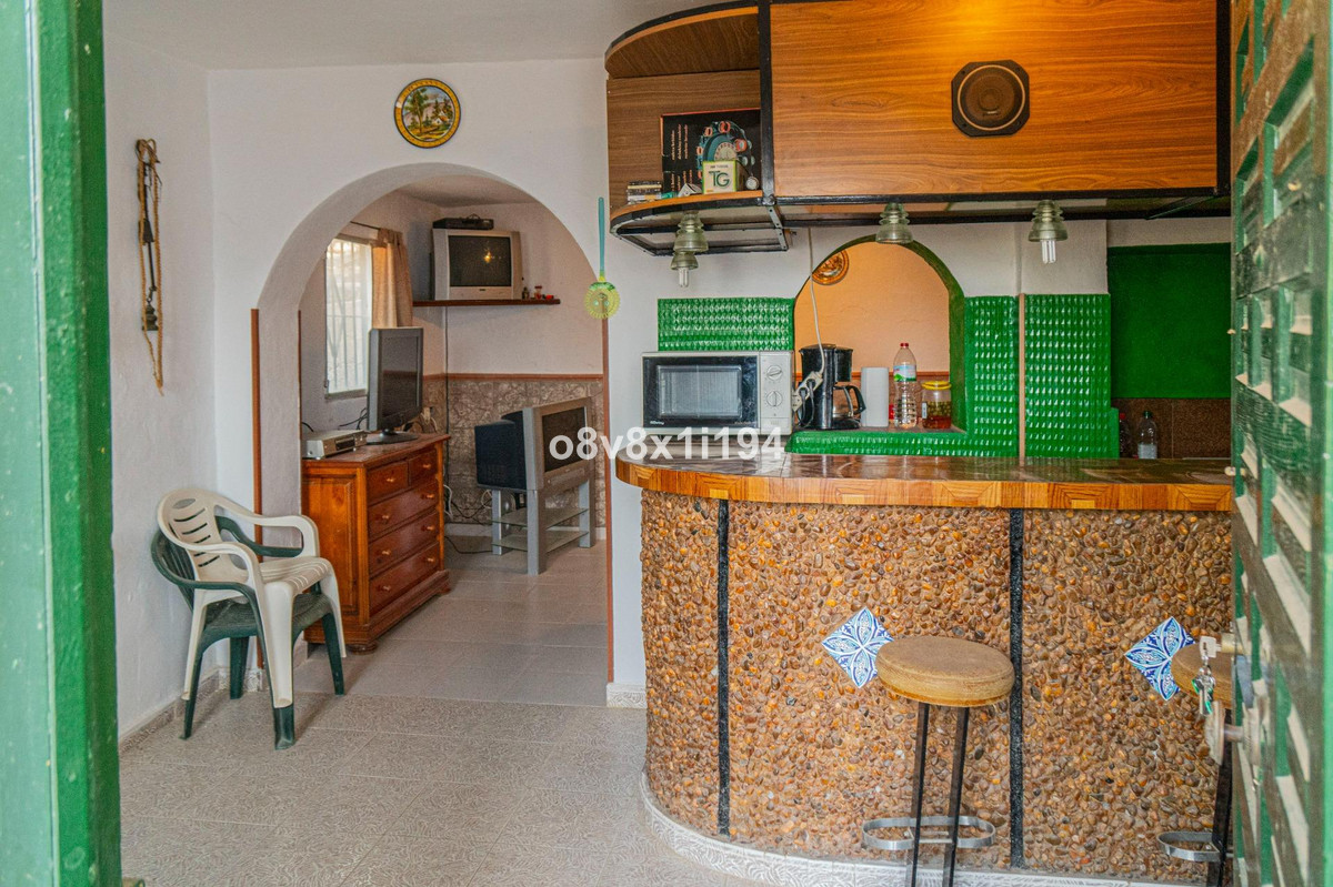 Se vende Finca - Cortijo de 4 dormitorios en Costa Del Sol, Málaga, España