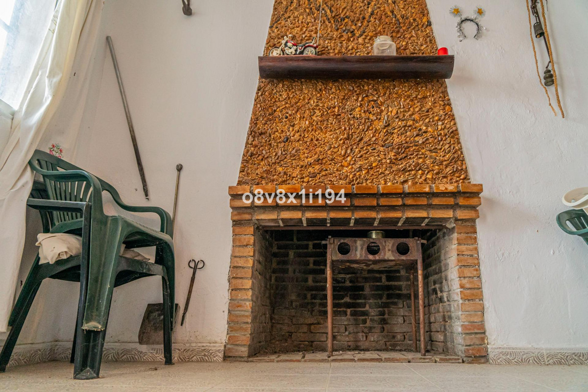 Se vende Finca - Cortijo de 4 dormitorios en Costa Del Sol, Málaga, España