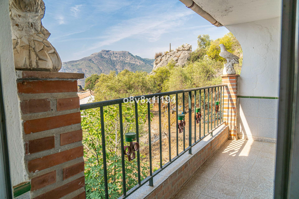 Se vende Finca - Cortijo de 4 dormitorios en Costa Del Sol, Málaga, España