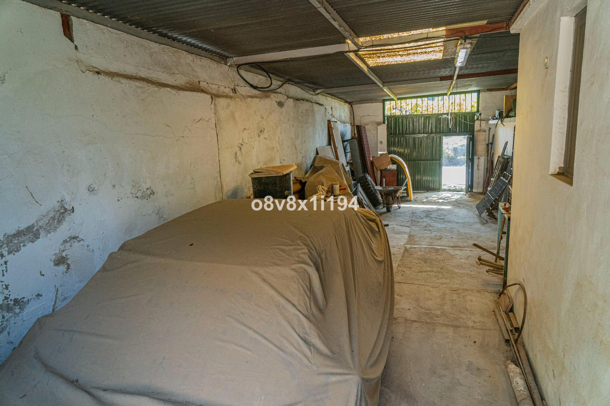 Se vende Finca - Cortijo de 4 dormitorios en Costa Del Sol, Málaga, España