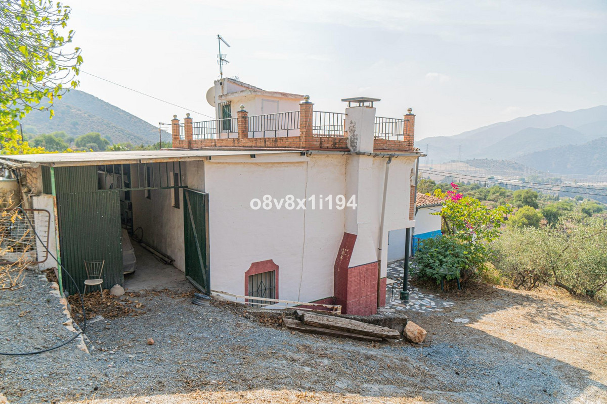 Se vende Finca - Cortijo de 4 dormitorios en Costa Del Sol, Málaga, España