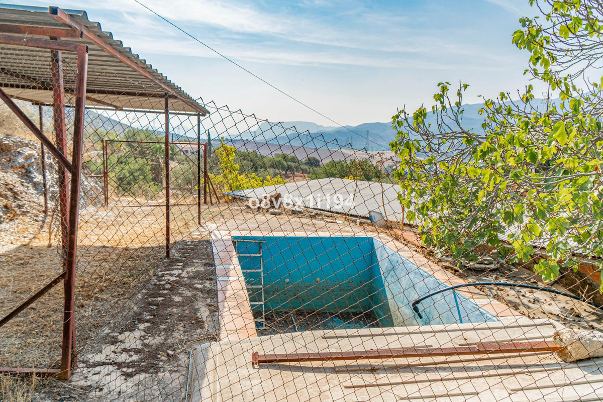 Se vende Finca - Cortijo de 4 dormitorios en Costa Del Sol, Málaga, España