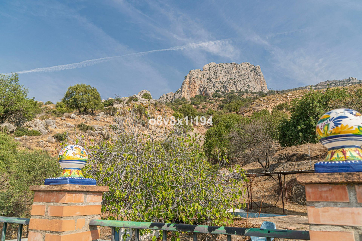 Se vende Finca - Cortijo de 4 dormitorios en Costa Del Sol, Málaga, España