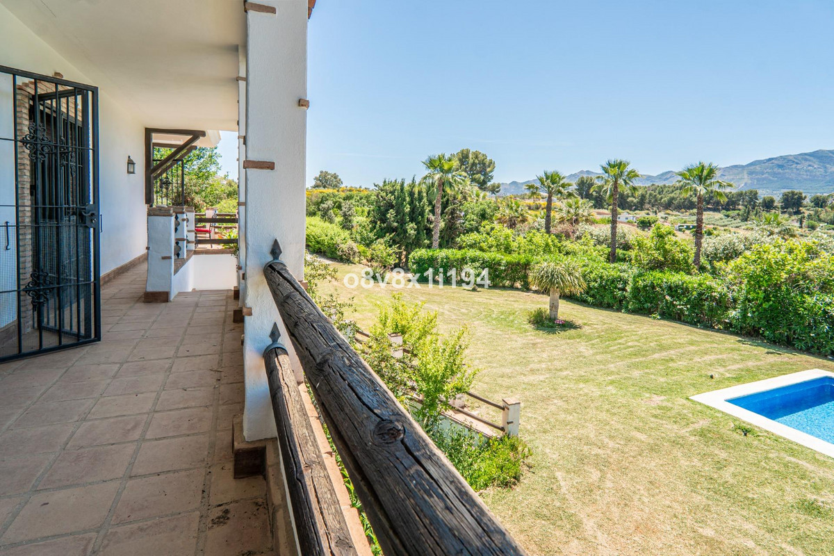4 Bed Townhouse for sale in Cártama Costa Del Sol, Málaga, Spain