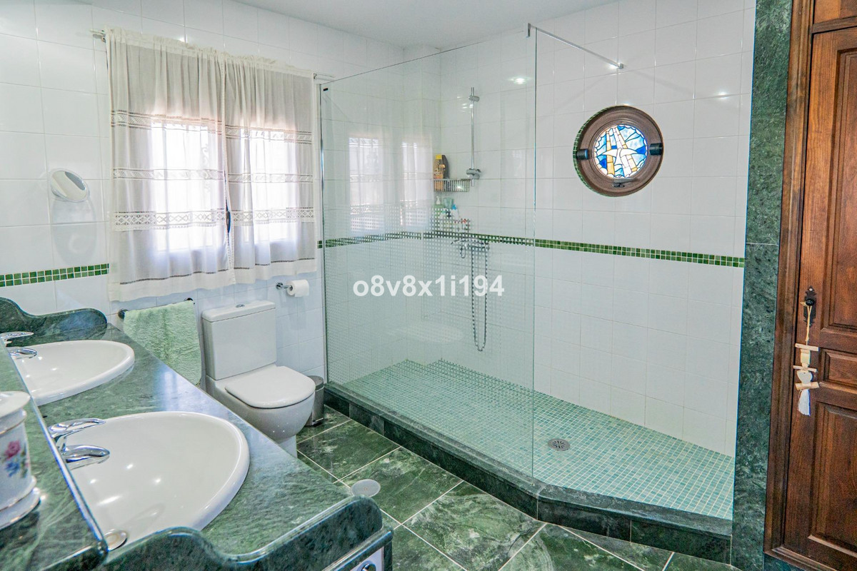 4 Bed Townhouse for sale in Cártama Costa Del Sol, Málaga, Spain